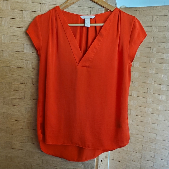 H&M Size 2 Burnt orange V-Neck Blouse - Picture 1 of 6
